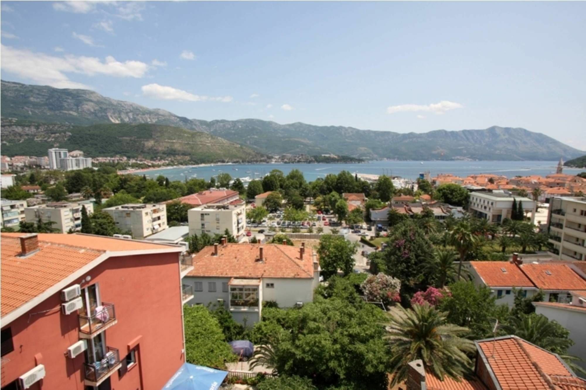 The Old Town Terrace Apartments Μπούντβα Εξωτερικό φωτογραφία